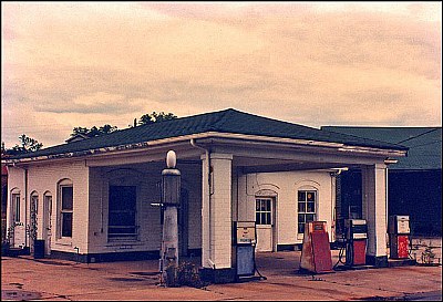 OLd Service Station: Sandersville, Ga 1998