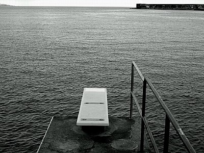 Shall I Jump ?