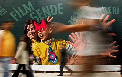 hands and peoples