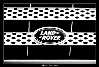 :: LAND ROVER ::