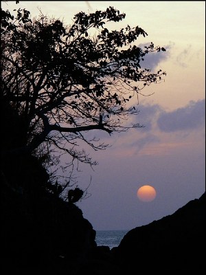 Sunset at Portici Bay (1)