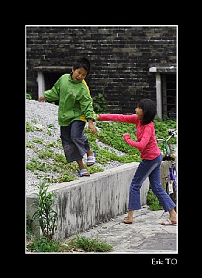 Sibling viral