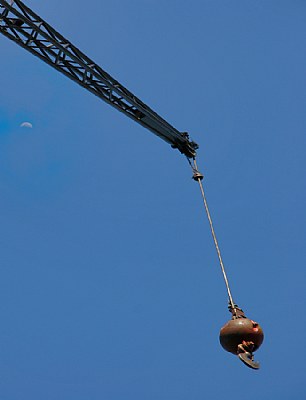 Crane of Damocles