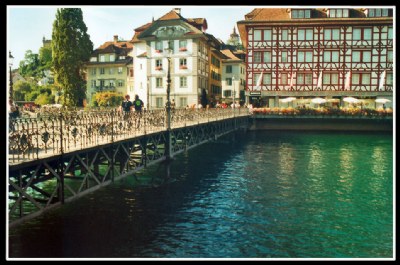The bridge to the old city