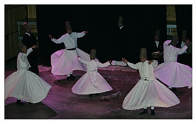 Dancing dervishes /1/ 