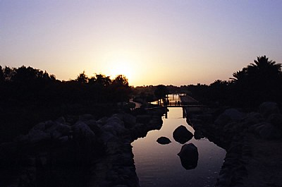 Dawn lake