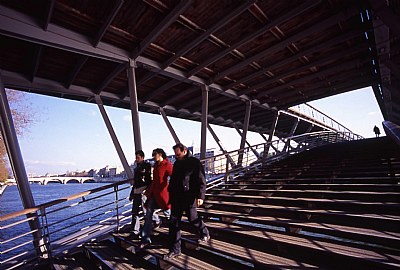 Paris' Bridge