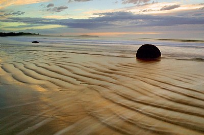 Moeraki Boulders IV