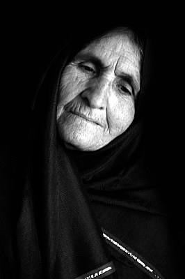 dark old woman
