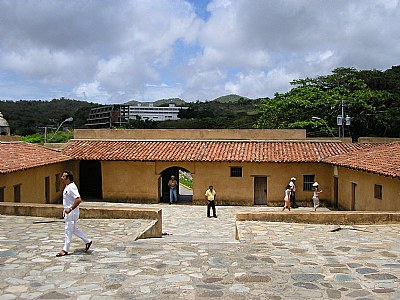 Castillo Santa Rosa 3