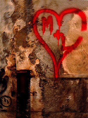 The Broken Heart-graffiti 1