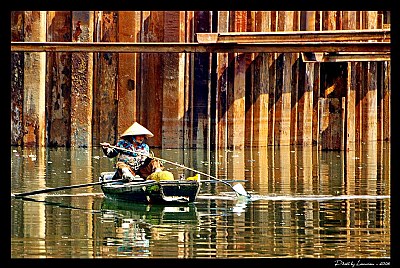 Living in the Nhieu Loc canal