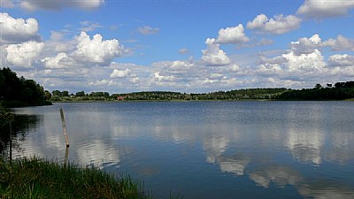 Steklno Lake