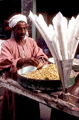 Nut  Vendor