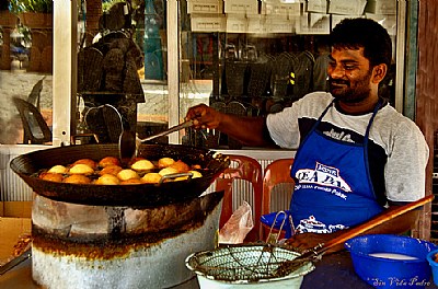 Kuih Keria, The Malaysian Daughnuts