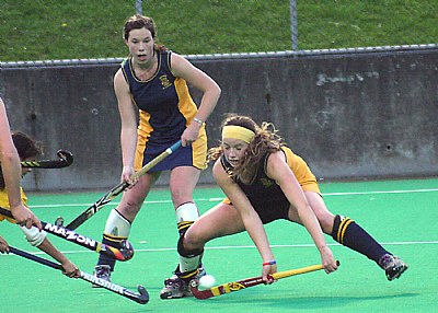 schoolgirl hockey