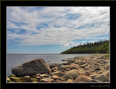 Stones and cloudes