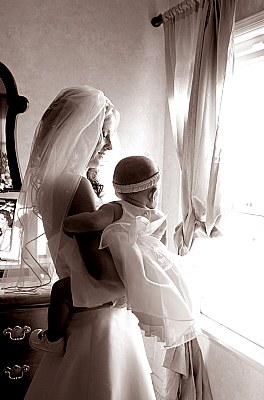 Bride & daughter