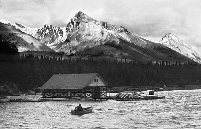 Malign Lake