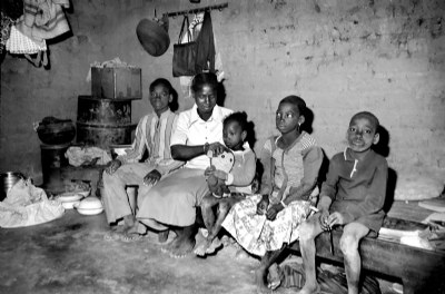 Family at home (Burkina Faso)