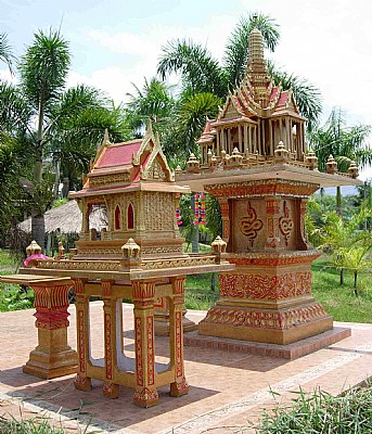 Spirit Houses on the Road to Chiang Dao (2)