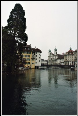 Cloudy day at the river