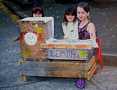 Lemon Aid Stand