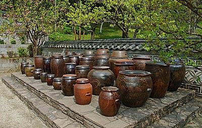 Korean pottery