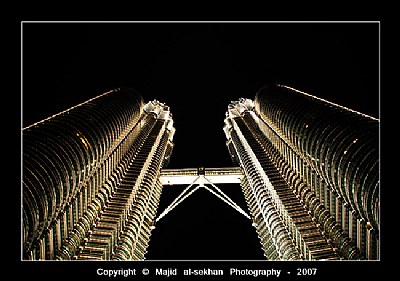 Twin Towers ,,