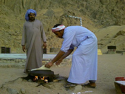 Desert's bread