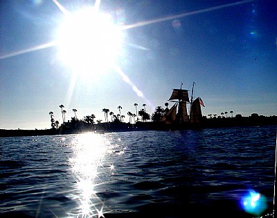 stary boat