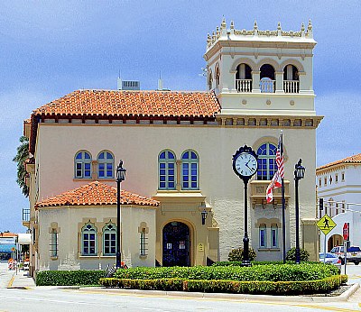 Palm Beach Public Building