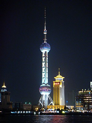Shanghai 2 - at night