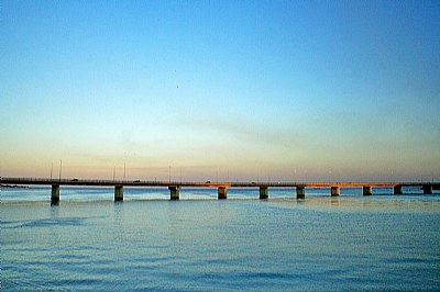 Ponte sul mare