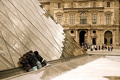 Into the Louvre Glass