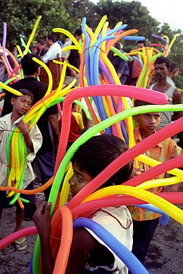 Balloon sellers