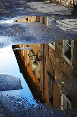 old street reflexion