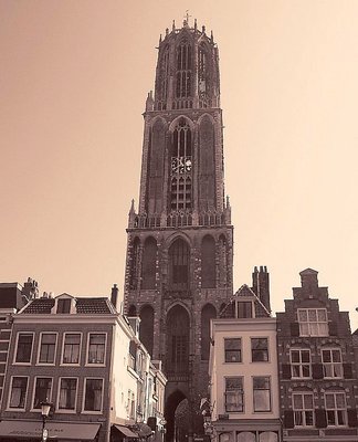 Tower, the DOM