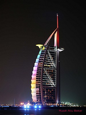 Colour of Burj Al Arab
