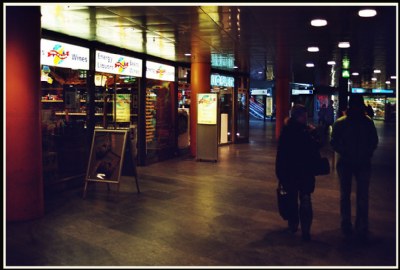 Strangets in the railway station