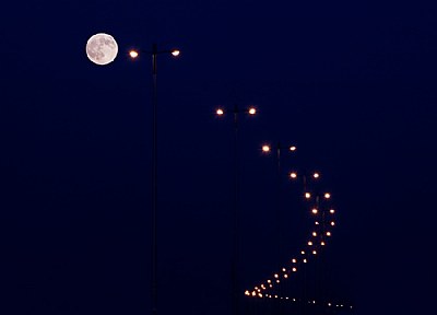 ROAD TO MOON