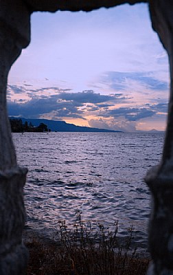 lake toba