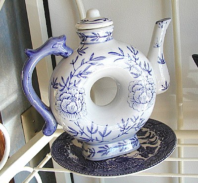 Hole Teapot