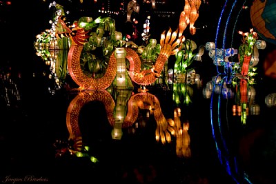 dragon reflection, chinese lanterns