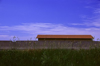 The roof behind the highway