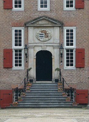 Entrance of castle Renswoude (2)