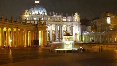 Piazza San Pietro. Notte