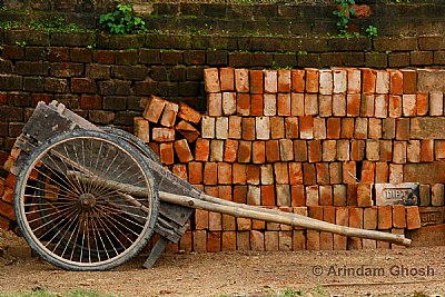Bricks & Cart