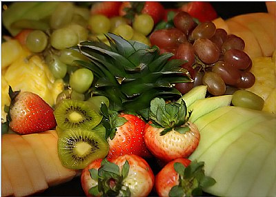 Christmas 2008 Fruit Plate