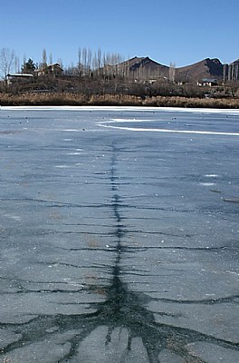 Cracked ice